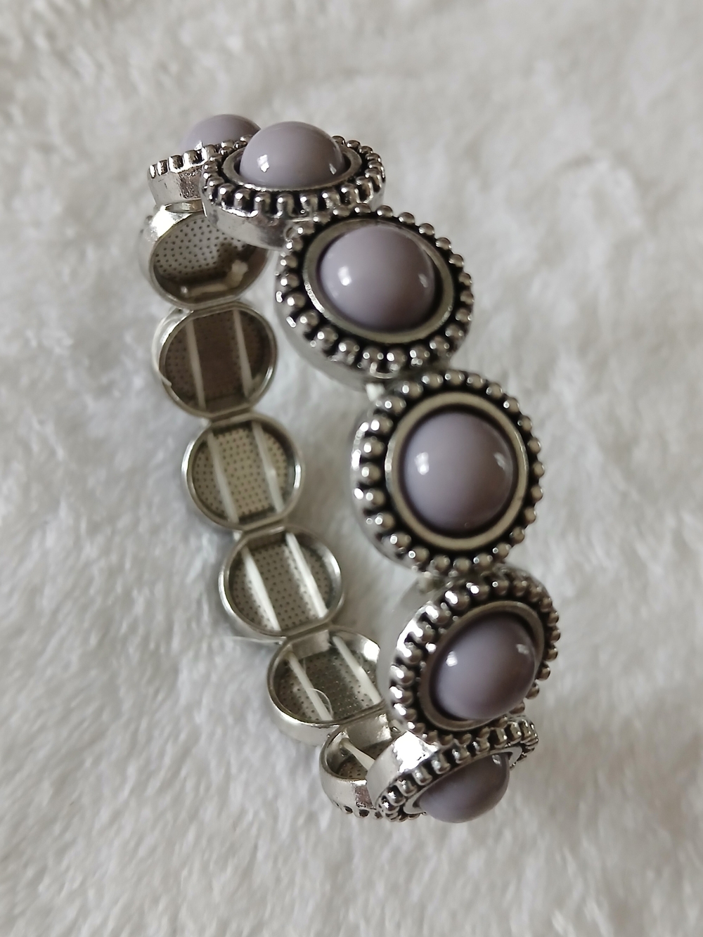 Lavender Cabochon Elegant Antiqued Silver Stretch Bracelet NWOT
